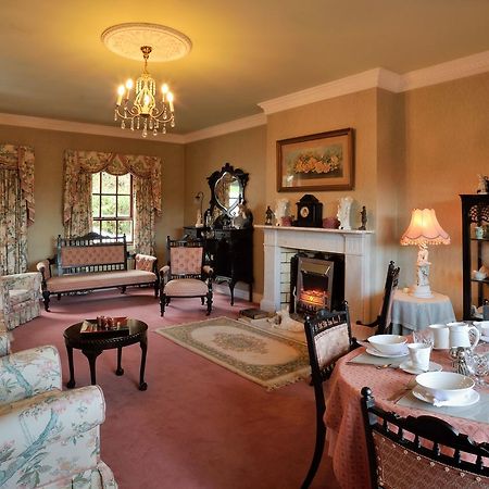 Pinewood Lodge Guest House Omagh Kültér fotó